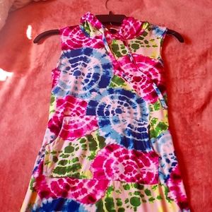 This is a dress with a hood with drawstrings and a pocket, it's also small:)